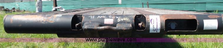 image for item L5810 2002 AMC flatbed trailer