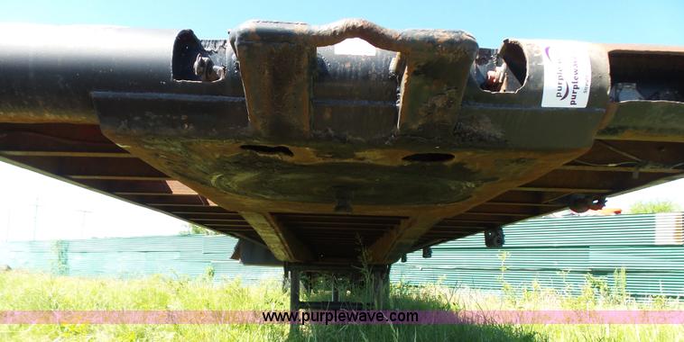 image for item L5810 2002 AMC flatbed trailer