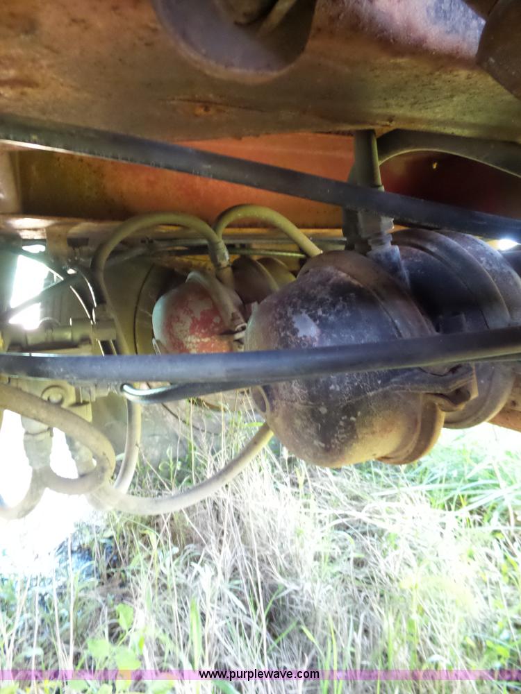 image for item L5810 2002 AMC flatbed trailer