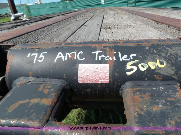 image for item L5810 2002 AMC flatbed trailer