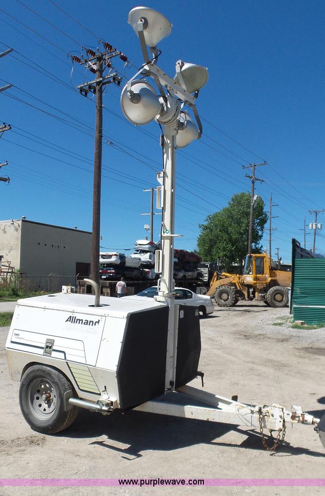 image for item L5811 Allmand Maxi-Lite 20330 light plant