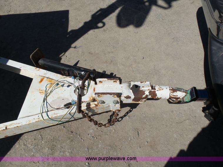 image for item L5811 Allmand Maxi-Lite 20330 light plant