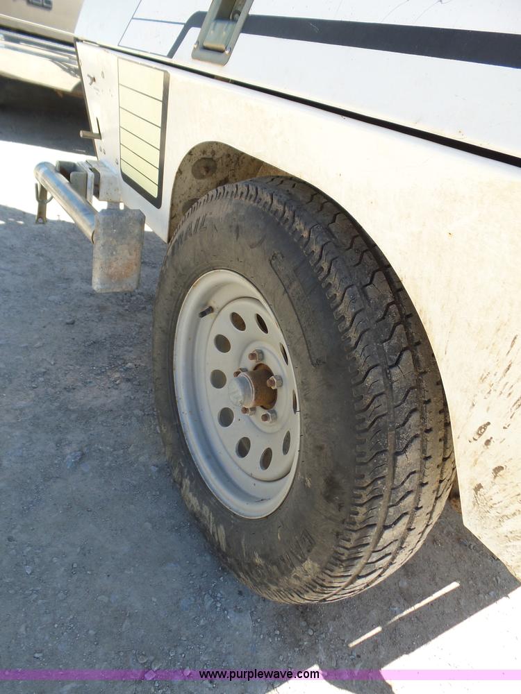 image for item L5811 Allmand Maxi-Lite 20330 light plant