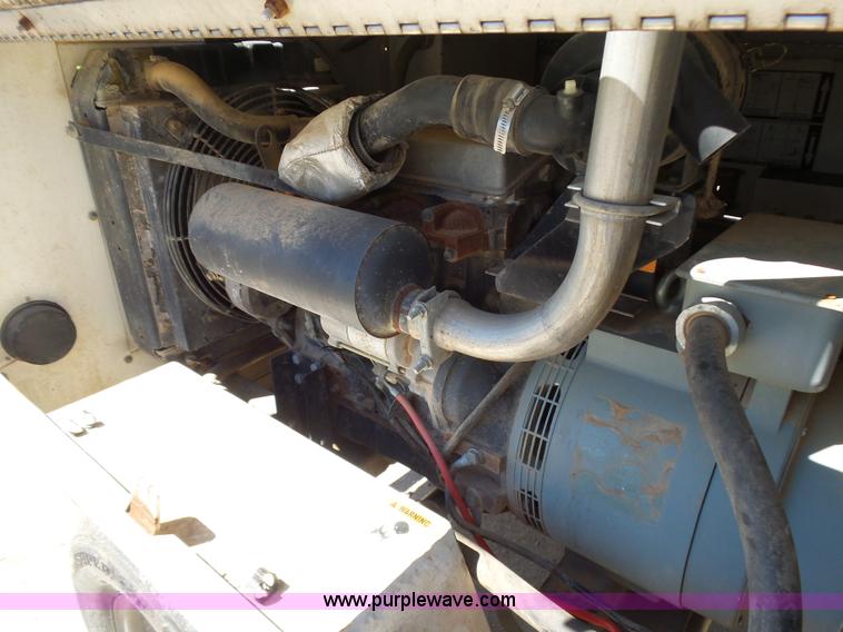 image for item L5811 Allmand Maxi-Lite 20330 light plant