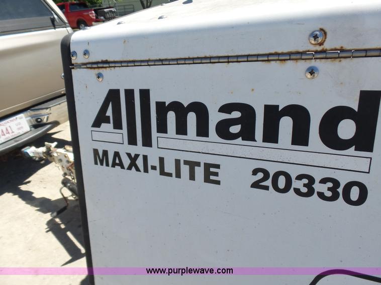 image for item L5811 Allmand Maxi-Lite 20330 light plant