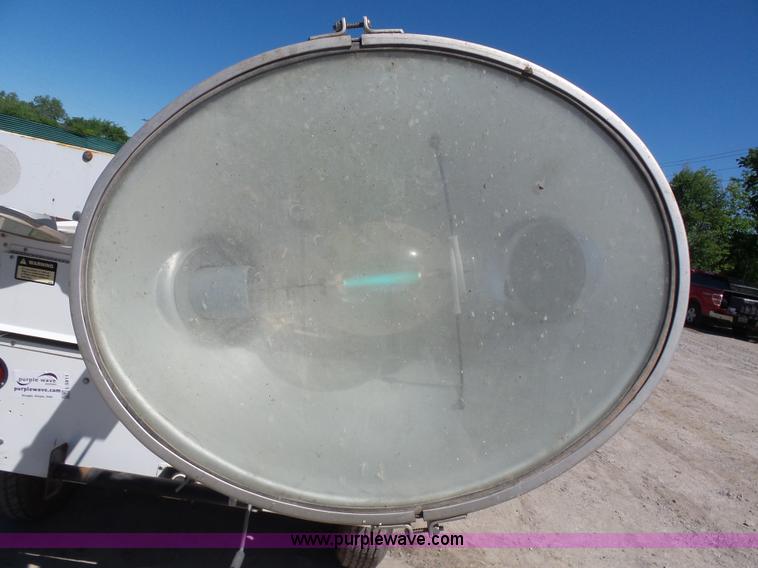 image for item L5811 Allmand Maxi-Lite 20330 light plant