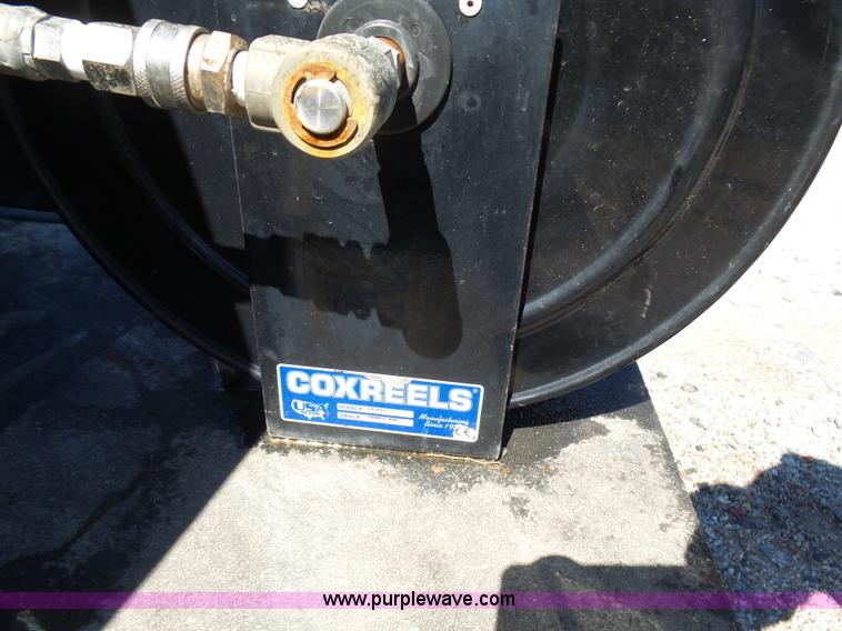 image for item L5812 Water tank trailer