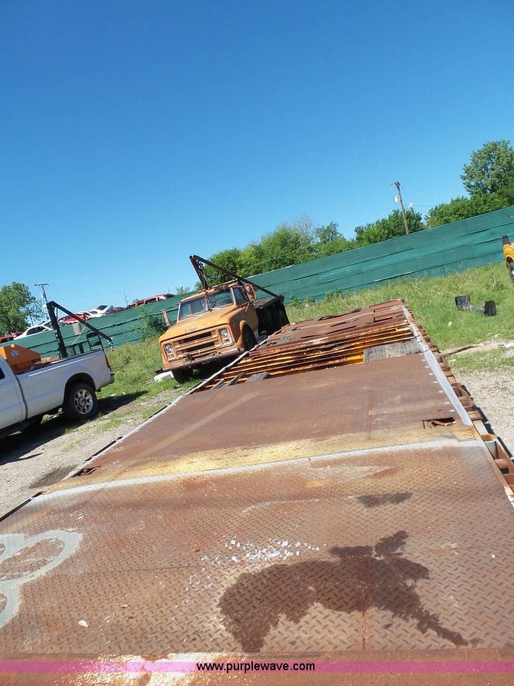 image for item L5813 1971 Transcraft drop deck trailer