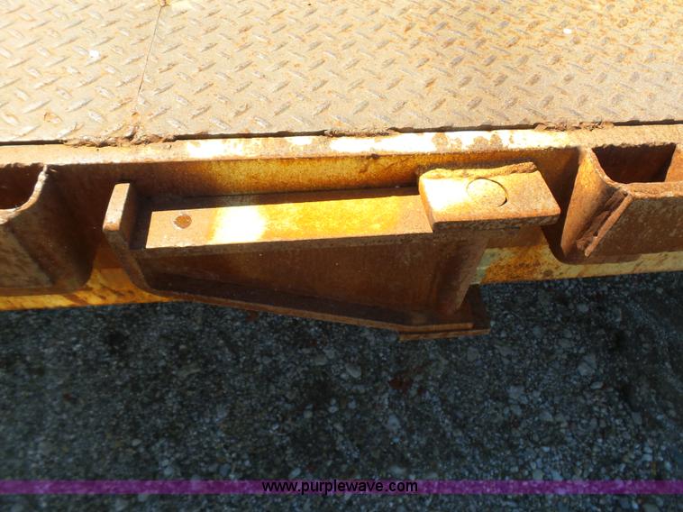 image for item L5813 1971 Transcraft drop deck trailer