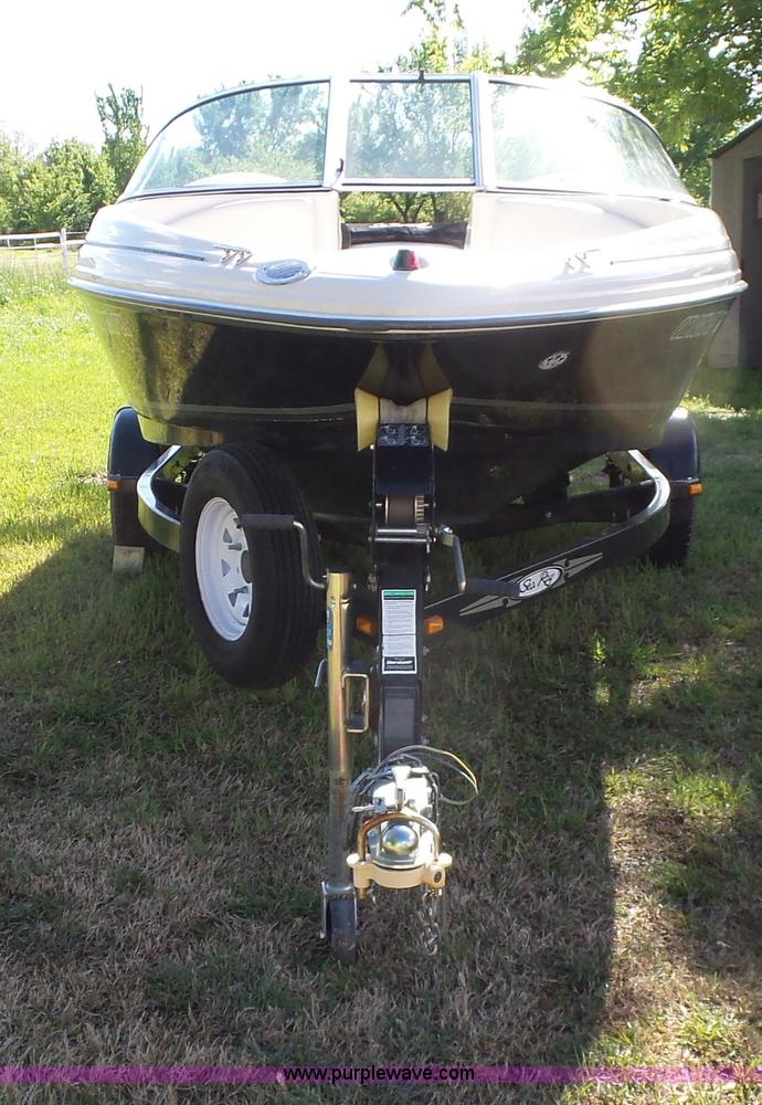 image for item L5814 2007 Sea Ray boat