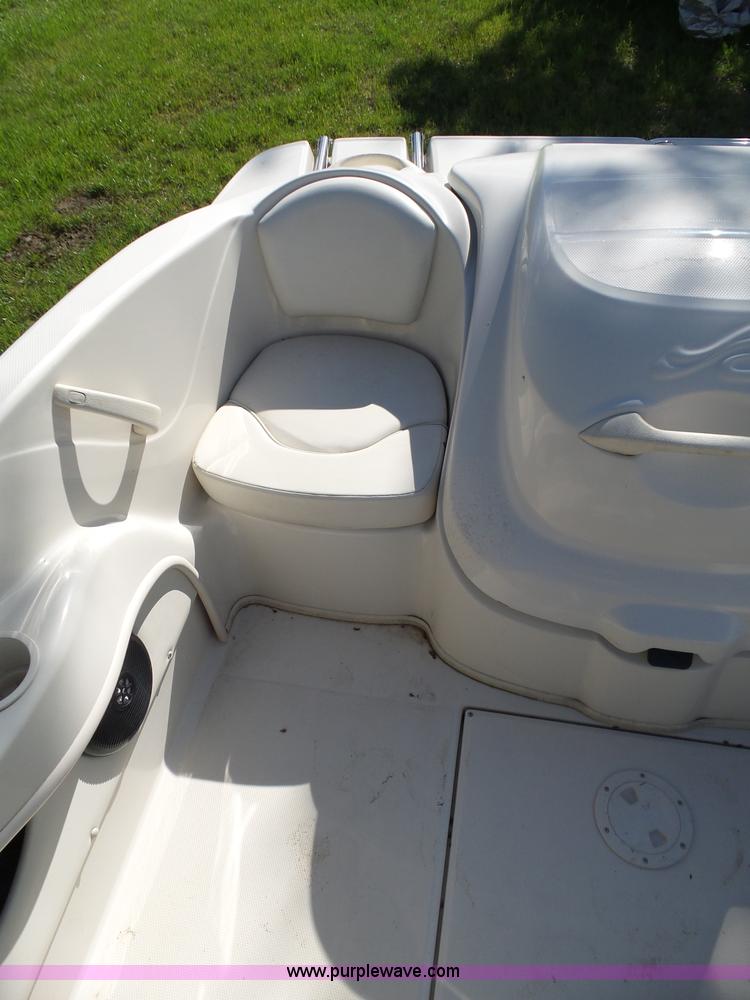 image for item L5814 2007 Sea Ray boat