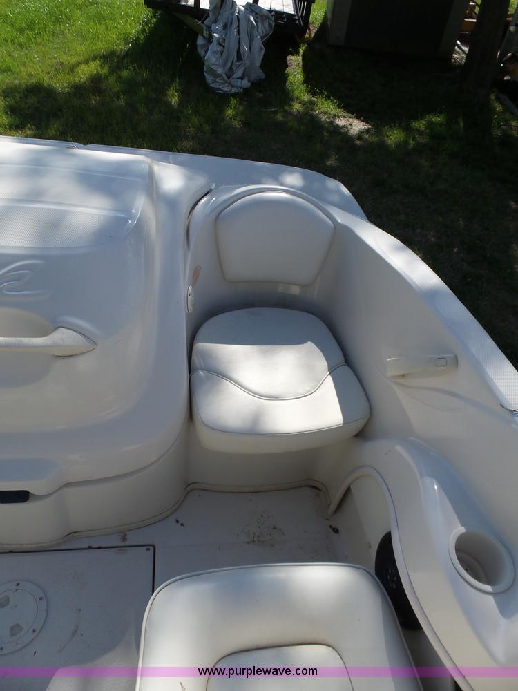 image for item L5814 2007 Sea Ray boat