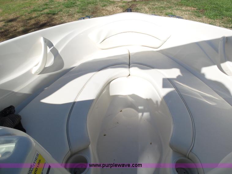 image for item L5814 2007 Sea Ray boat