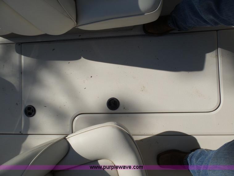 image for item L5814 2007 Sea Ray boat