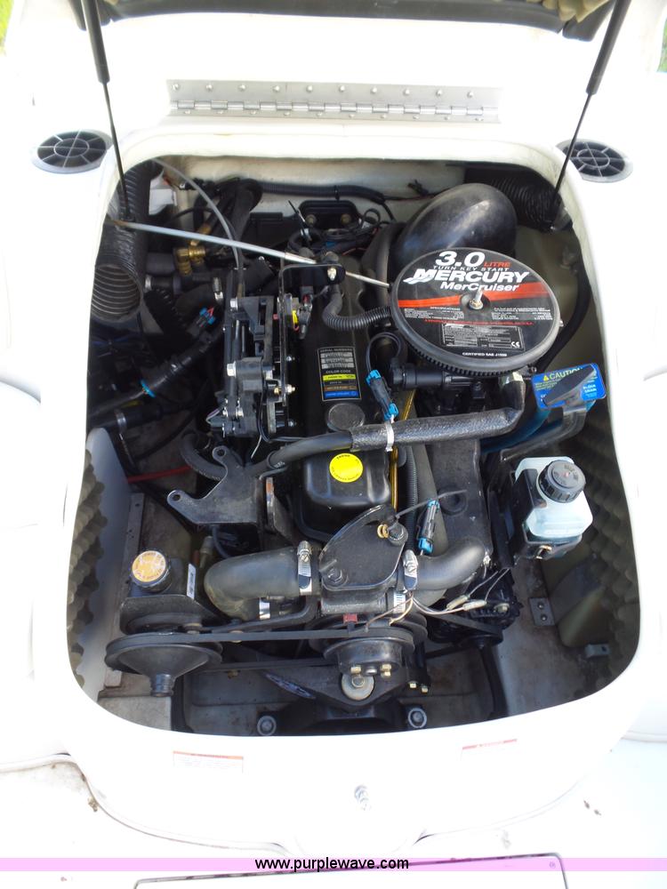 image for item L5814 2007 Sea Ray boat