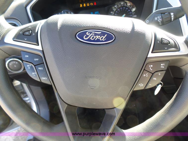 image for item L5815 2016 Ford Fusion