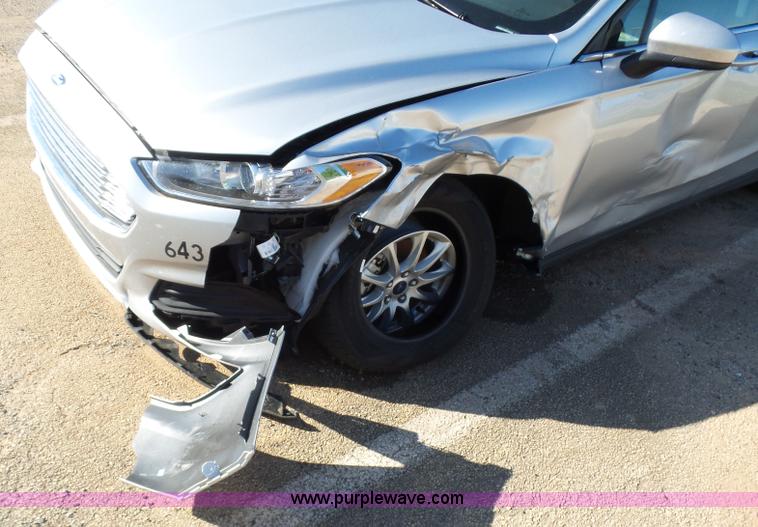 image for item L5815 2016 Ford Fusion