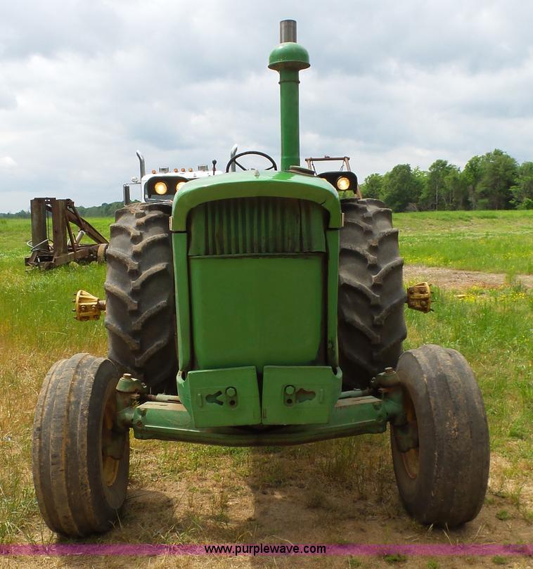 image for item L5820 1970 John Deere 5020 tractor