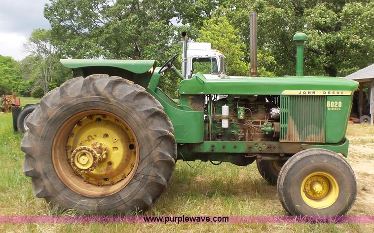 image for item L5820 1970 John Deere 5020 tractor