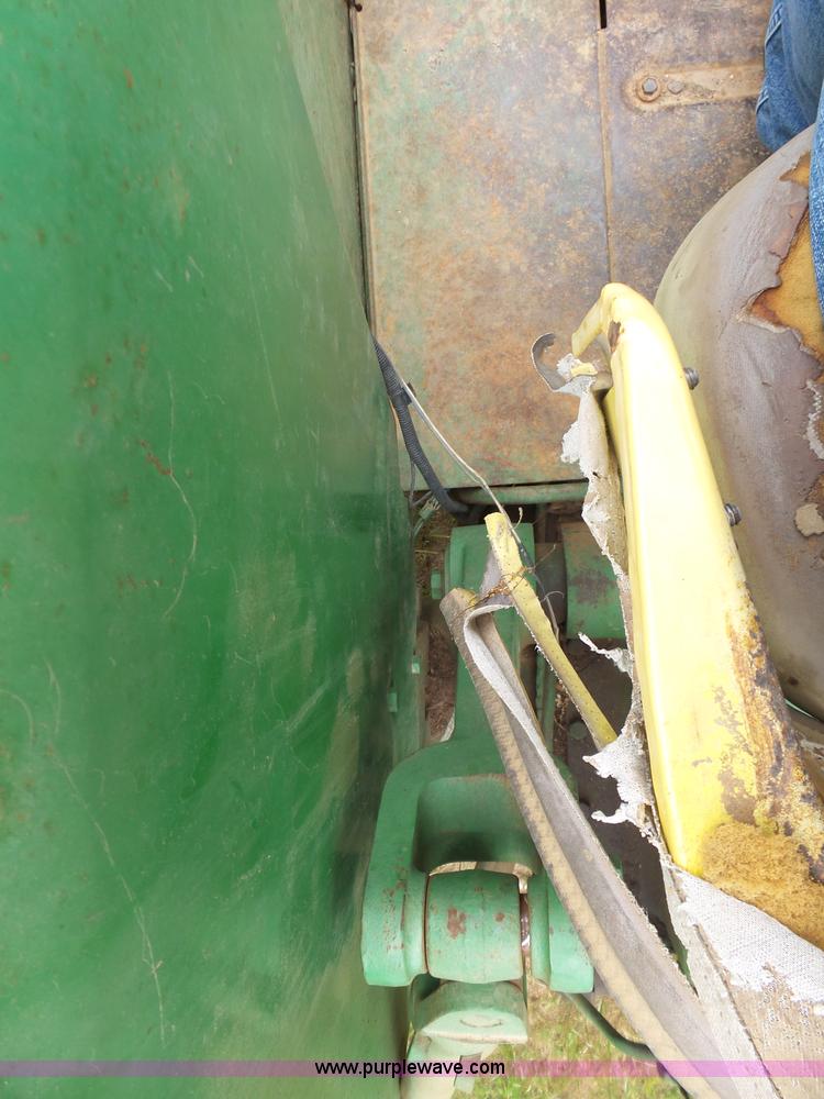 image for item L5820 1970 John Deere 5020 tractor