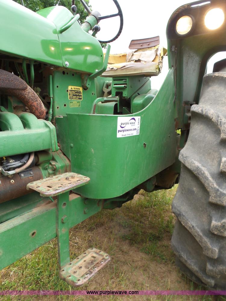 image for item L5820 1970 John Deere 5020 tractor