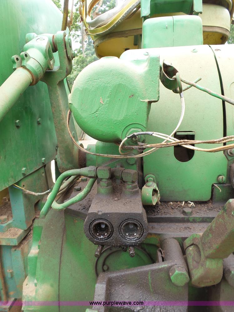 image for item L5820 1970 John Deere 5020 tractor