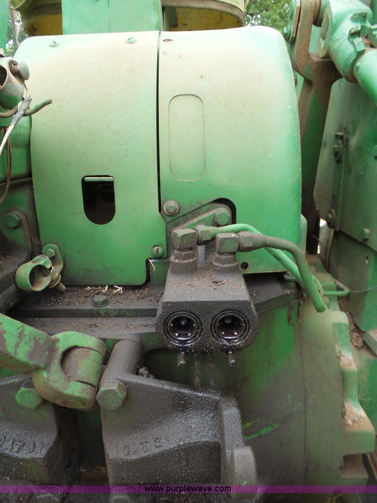 image for item L5820 1970 John Deere 5020 tractor