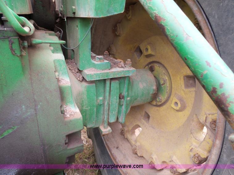 image for item L5820 1970 John Deere 5020 tractor