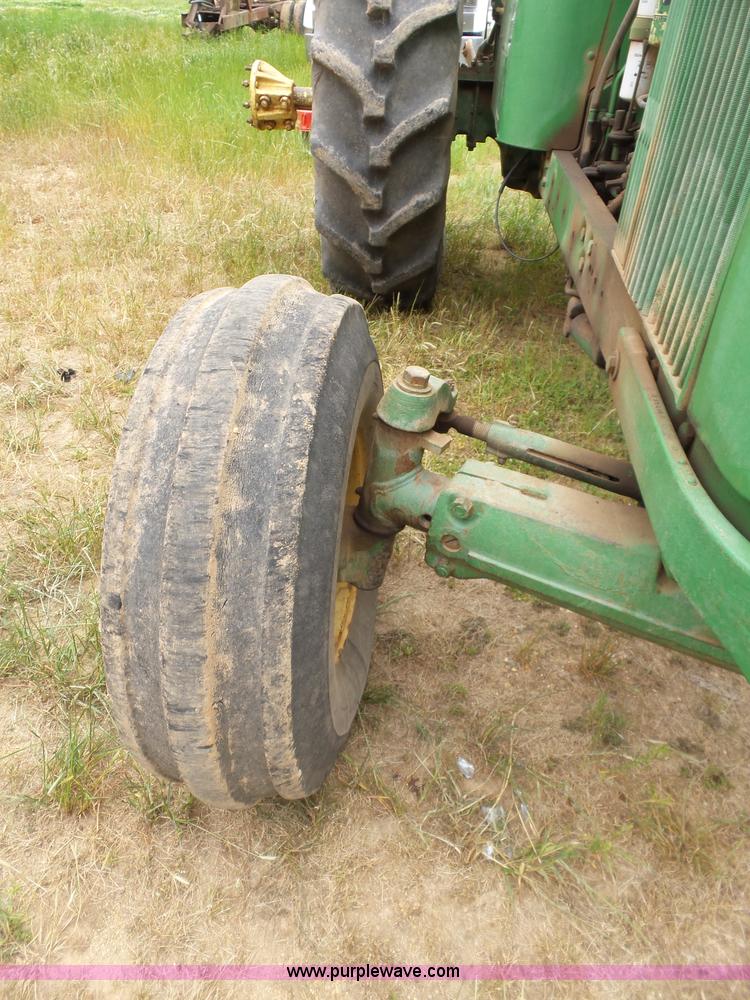 image for item L5820 1970 John Deere 5020 tractor