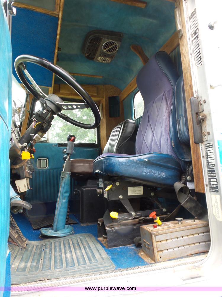 image for item L5821 1975 Kenworth W900 semi truck