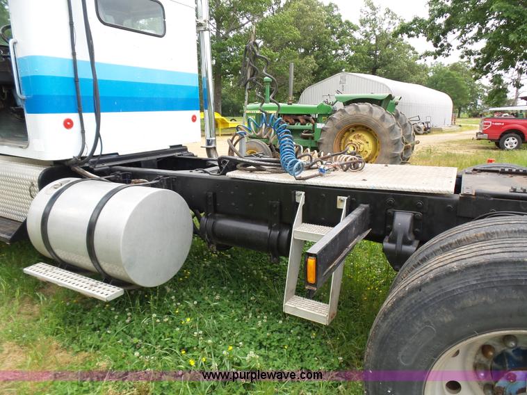 image for item L5821 1975 Kenworth W900 semi truck