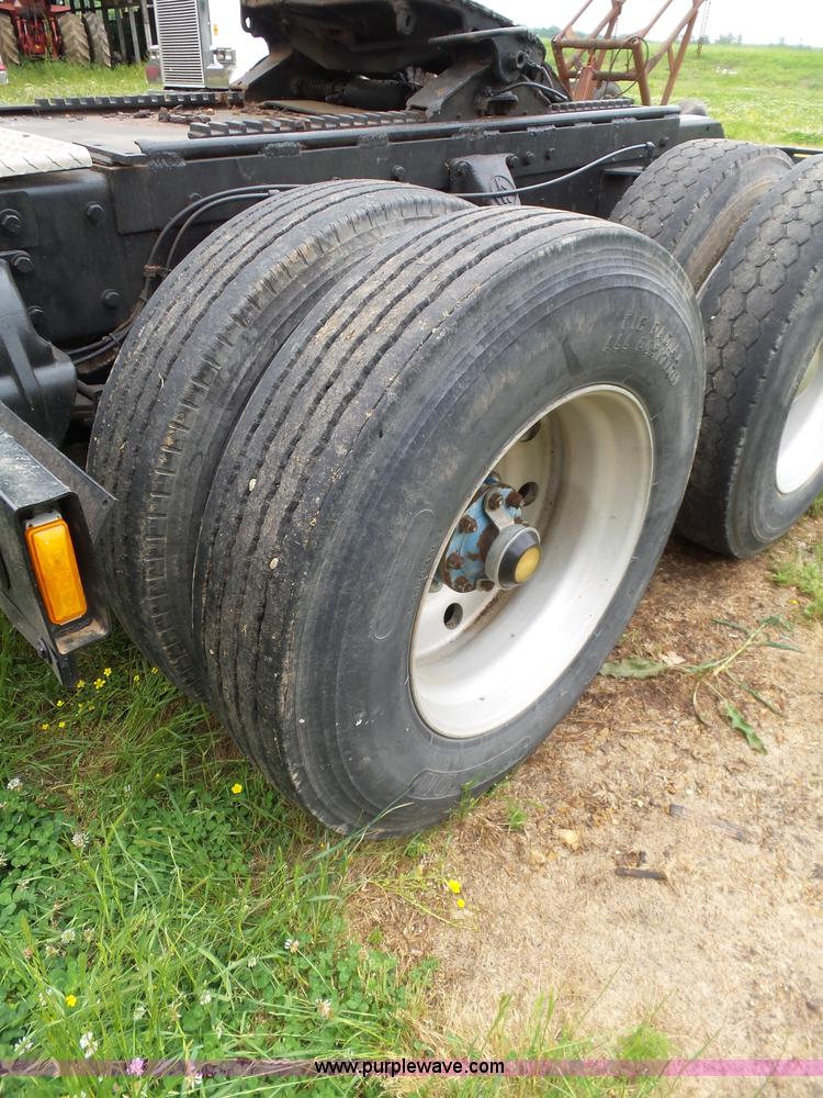 image for item L5821 1975 Kenworth W900 semi truck