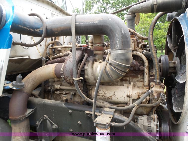 image for item L5821 1975 Kenworth W900 semi truck