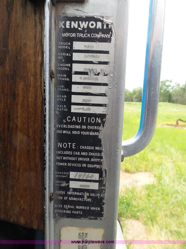 image for item L5821 1975 Kenworth W900 semi truck