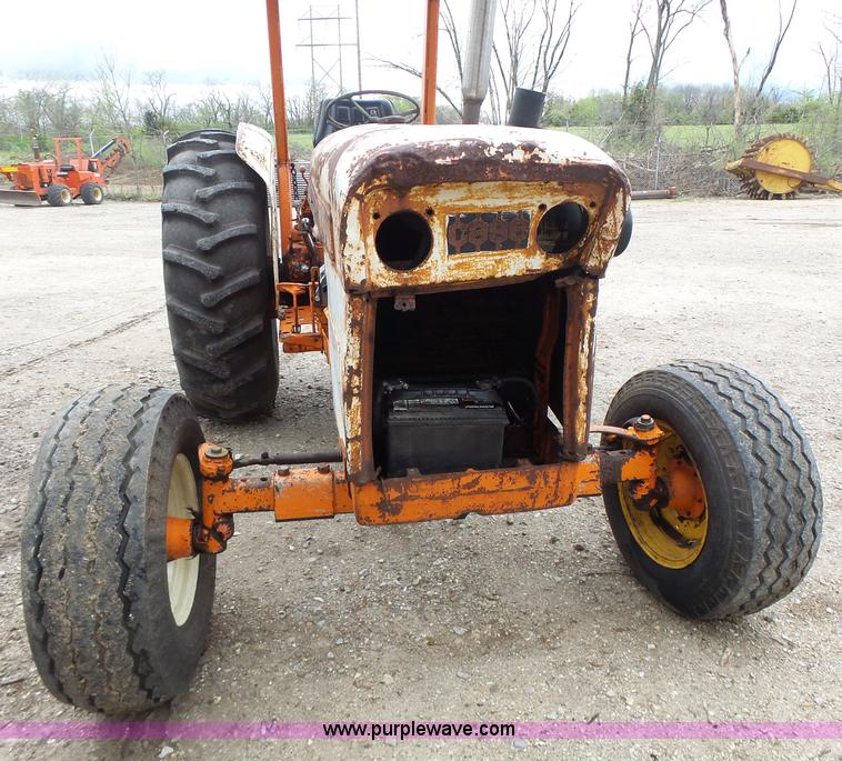 image for item L6029 Case 990 tractor