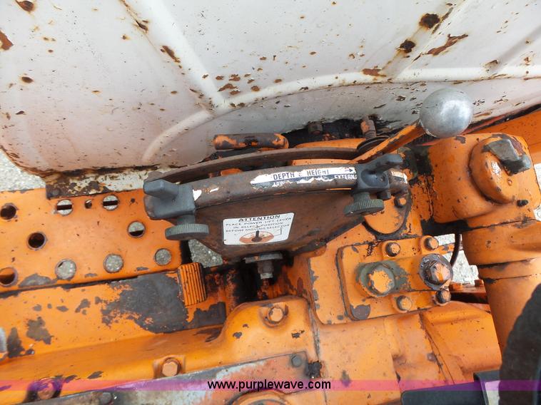 image for item L6029 Case 990 tractor