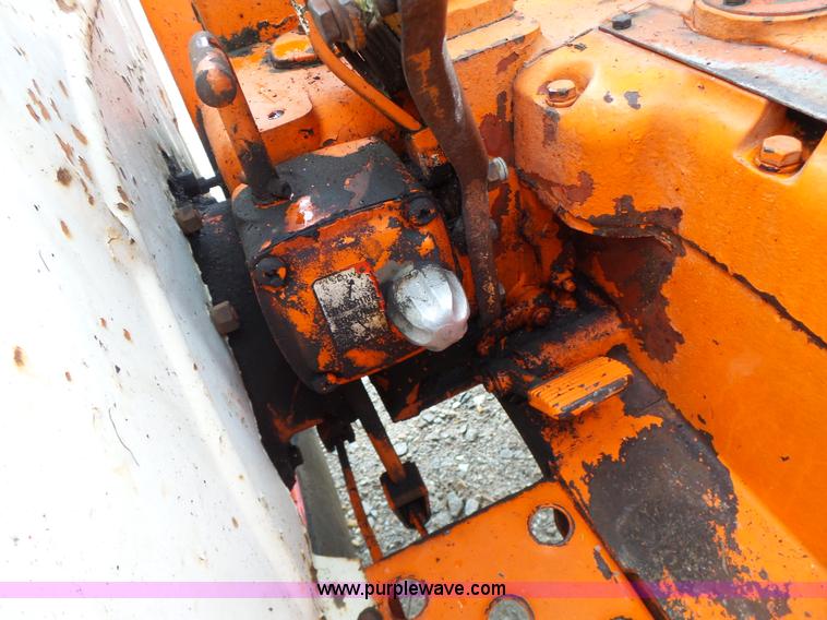 image for item L6029 Case 990 tractor