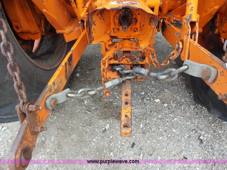 image for item L6029 Case 990 tractor