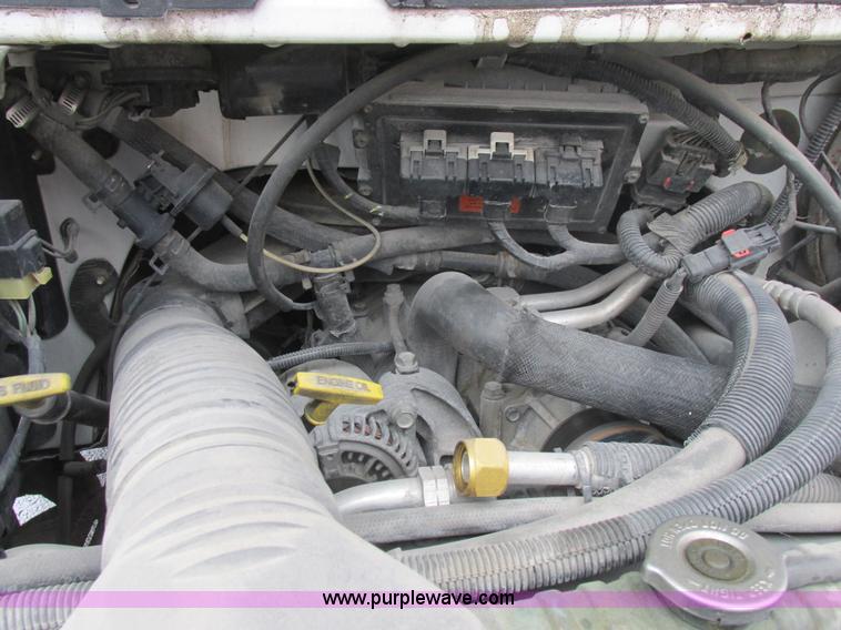 image for item L6032 1999 Dodge Ram Wagon B3500 Maxi van