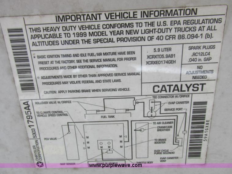 image for item L6032 1999 Dodge Ram Wagon B3500 Maxi van