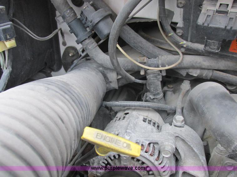 image for item L6032 1999 Dodge Ram Wagon B3500 Maxi van