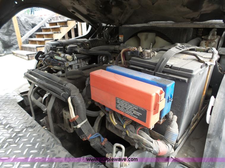 image for item L7025 Nissan 50 forklift