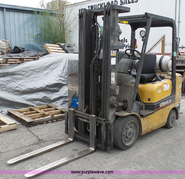 image for item L7026 Caterpillar GC25K forklift