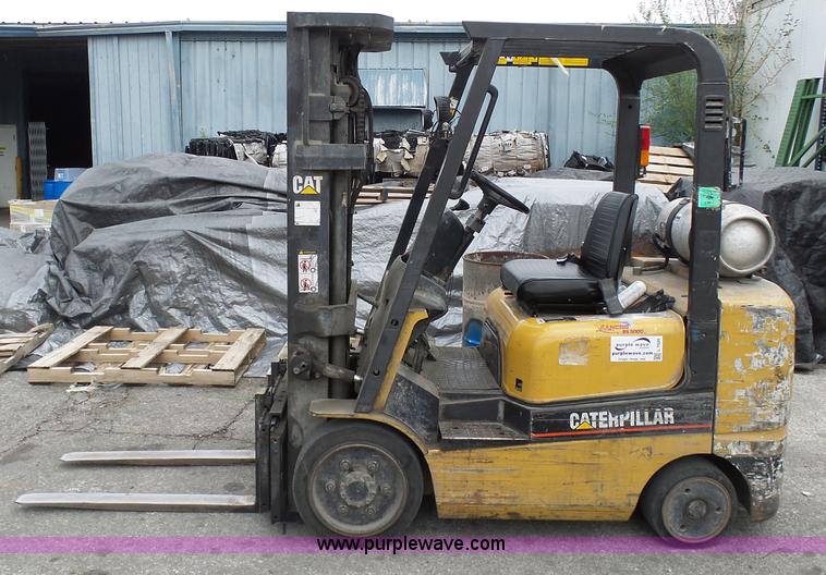 image for item L7026 Caterpillar GC25K forklift
