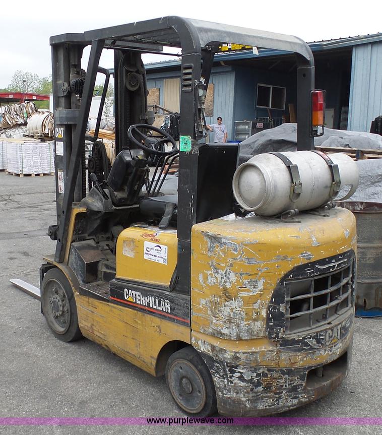 image for item L7026 Caterpillar GC25K forklift
