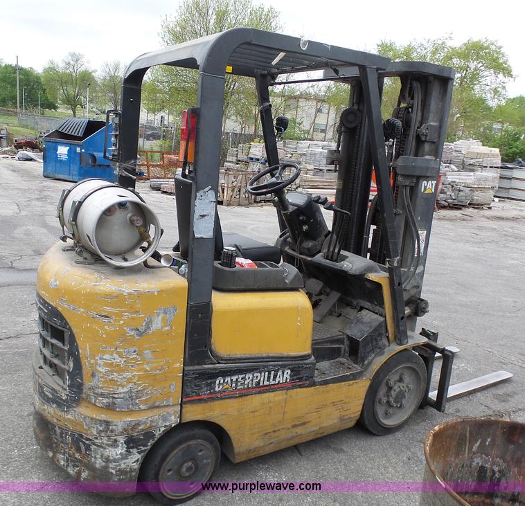 image for item L7026 Caterpillar GC25K forklift