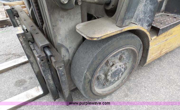 image for item L7026 Caterpillar GC25K forklift