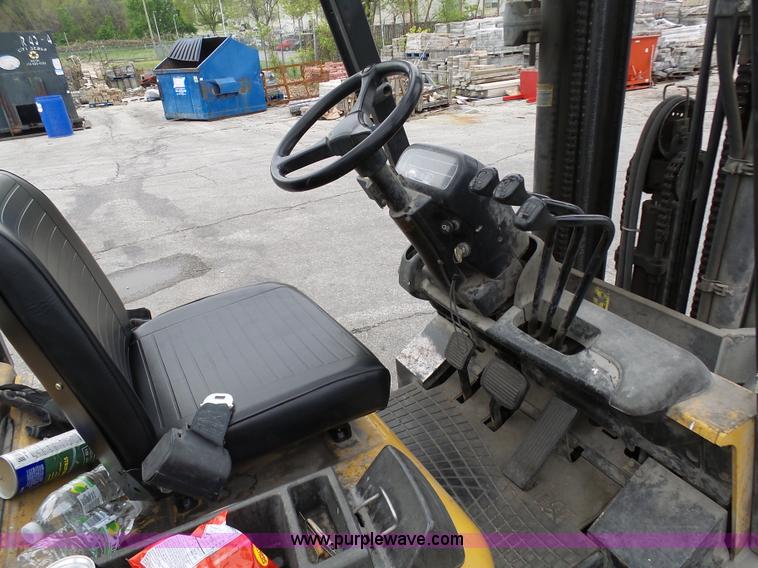 image for item L7026 Caterpillar GC25K forklift