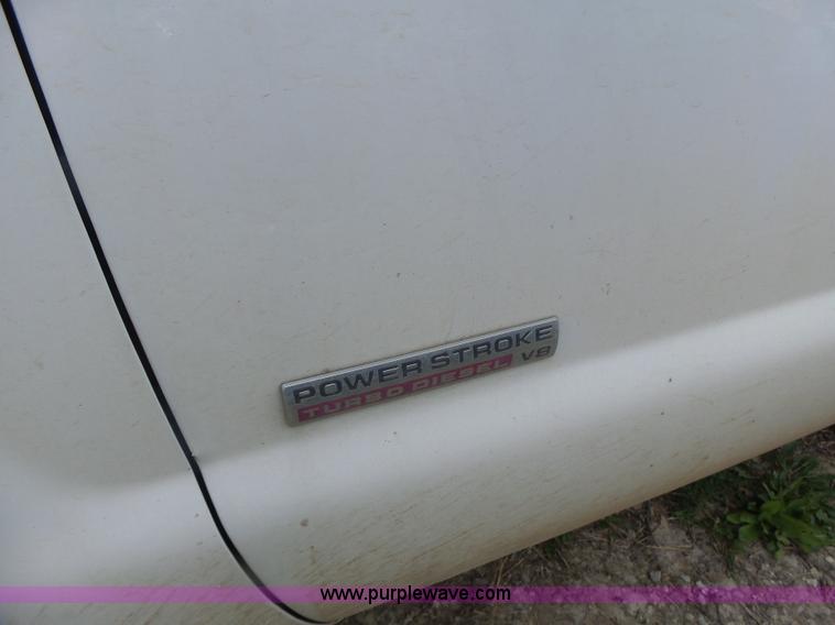 image for item L7222 2006 Ford F250 Super Duty pickup truck