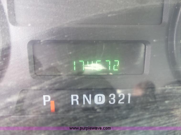 image for item L7222 2006 Ford F250 Super Duty pickup truck